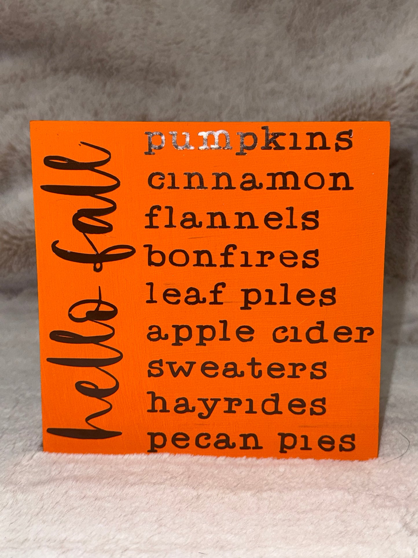 Hello Fall Wooden Sign